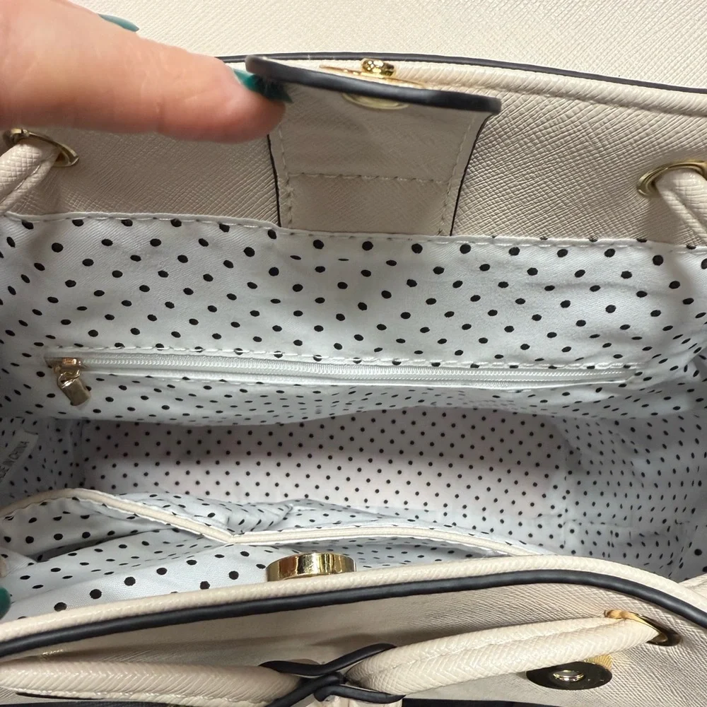 NWT Vanessa Williams‎ Off White Lush Backpack Purse